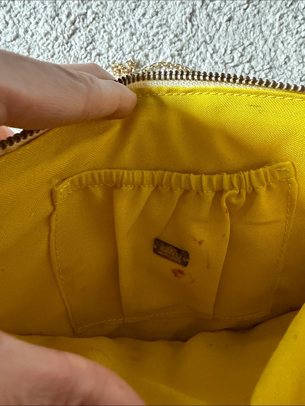 Bloomingdale’s Kayu raffia Yellow Lemon Slice Clutch crossbody - Picture 5 of 8